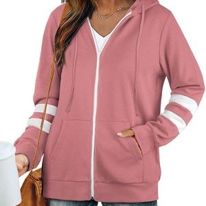 Women’s long sleeve zip up hooded sweatshirt NWOT